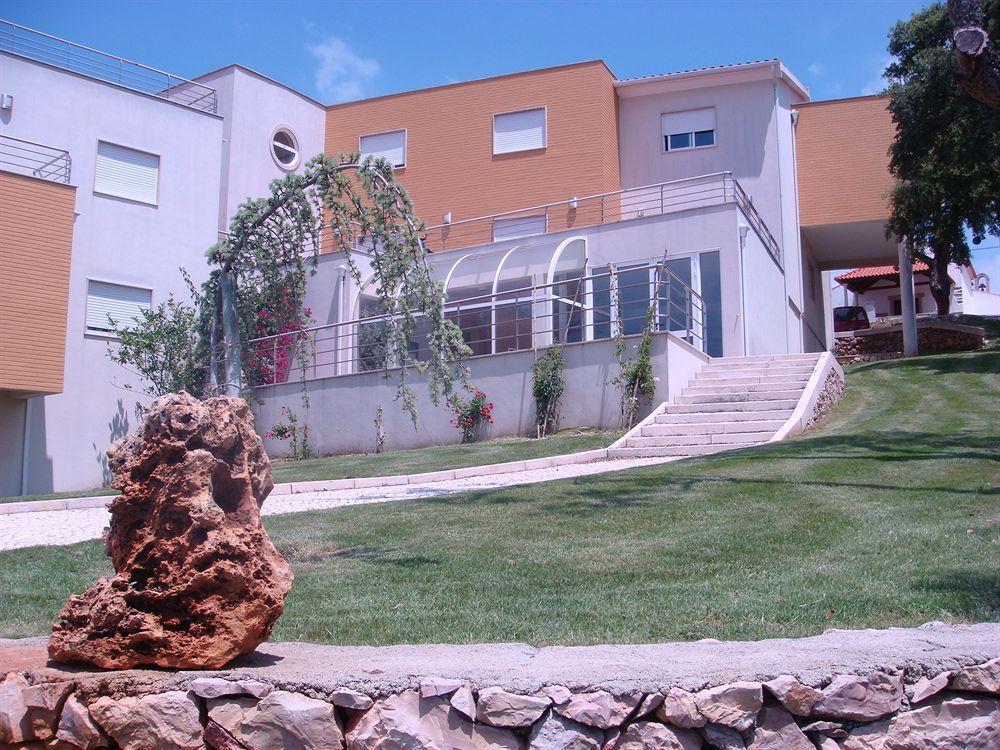 Hôtel Residencia Santa Marta à Tomar Extérieur photo